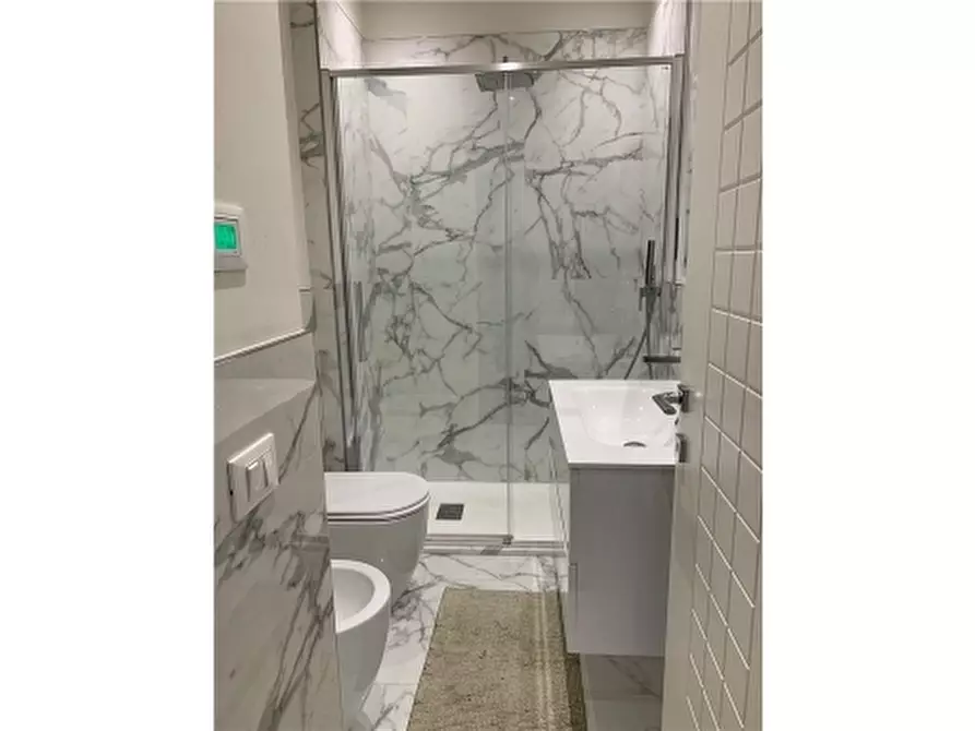 Immagine 20 di Appartamento in vendita  a Empoli