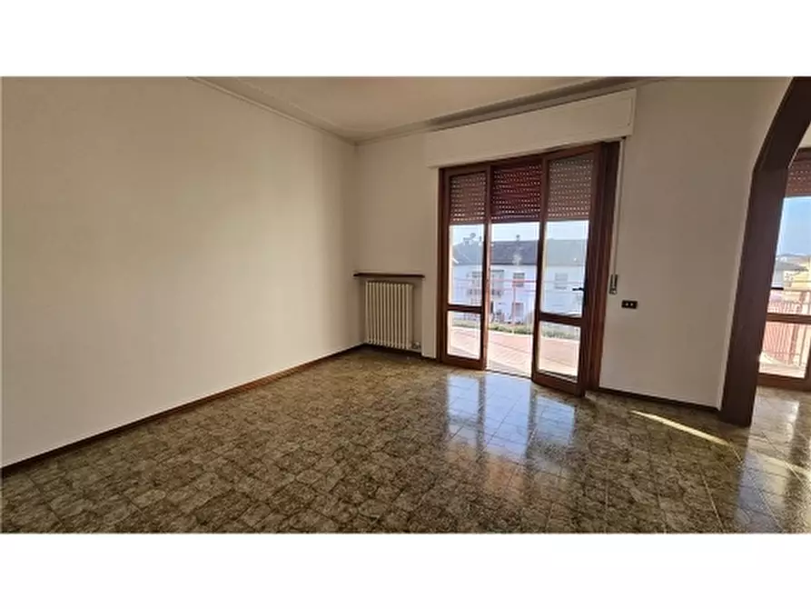 Immagine 4 di Appartamento in vendita  a Vinci