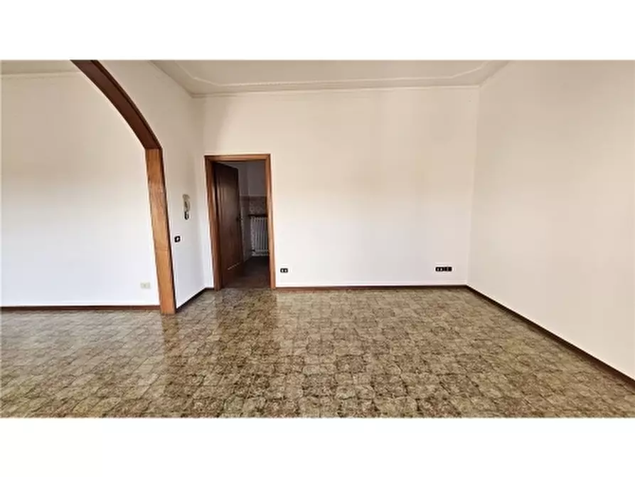 Immagine 12 di Appartamento in vendita  a Vinci