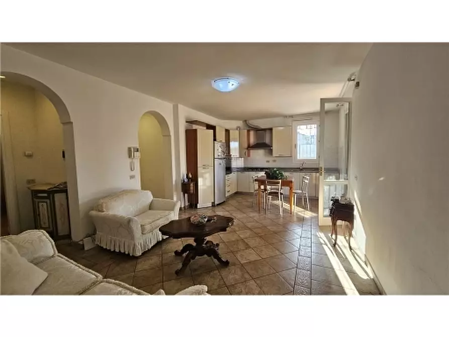 Immagine 1 di Appartamento in vendita  a Empoli