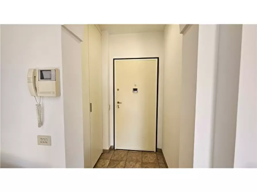 Immagine 5 di Appartamento in vendita  a Empoli