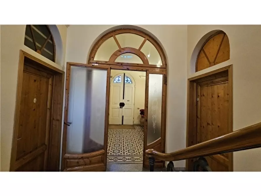 Immagine 1 di Appartamento in vendita  a Empoli