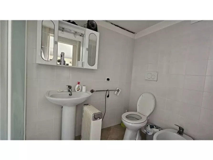 Immagine 14 di Appartamento in vendita  a Montelupo Fiorentino