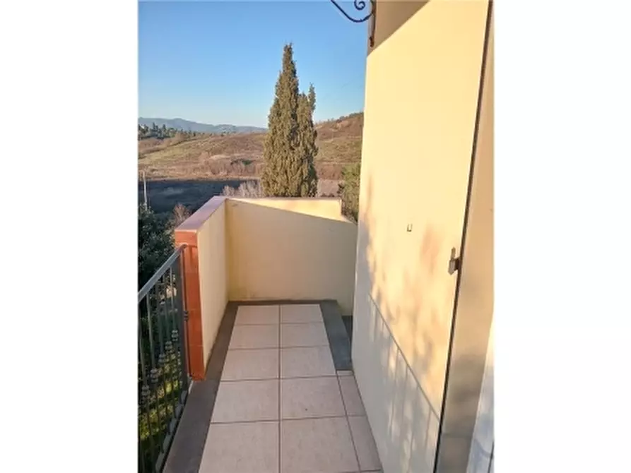 Immagine 9 di Appartamento in vendita  a Empoli