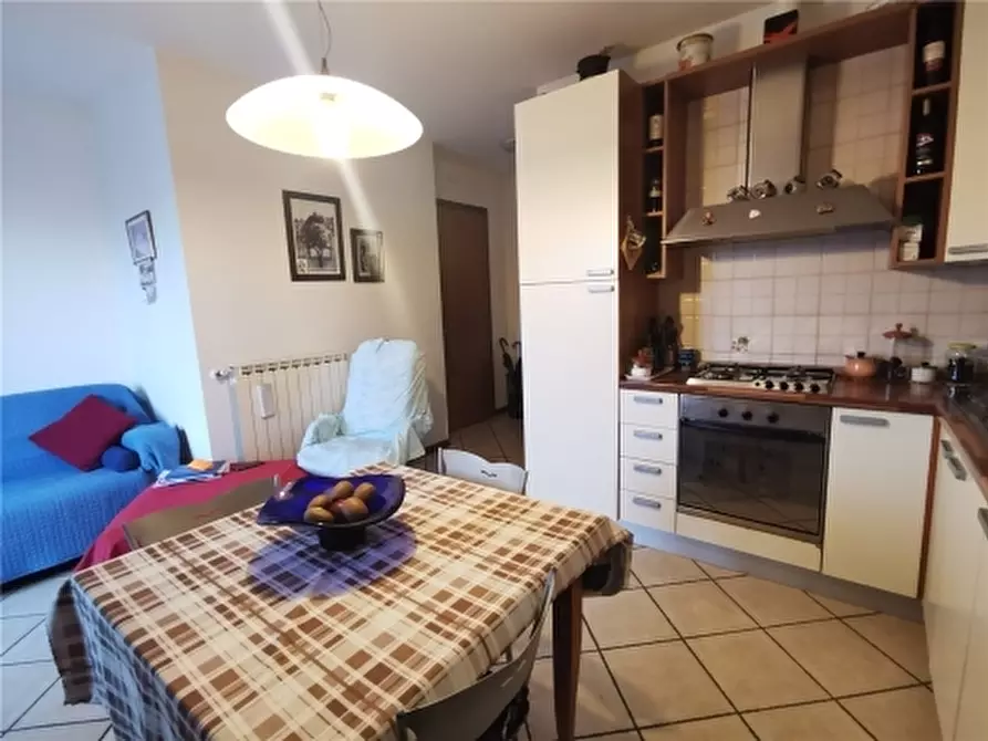 Immagine 2 di Appartamento in vendita  a Empoli