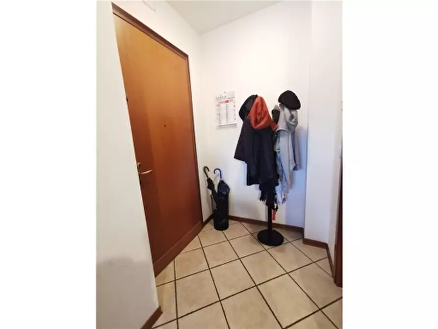 Immagine 9 di Appartamento in vendita  a Empoli