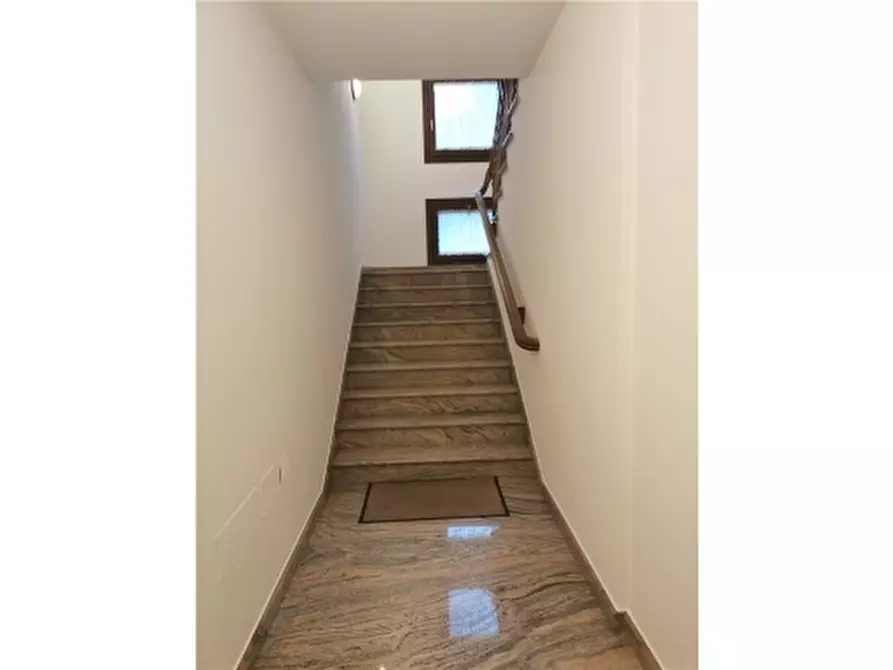 Immagine 15 di Appartamento in vendita  a Empoli