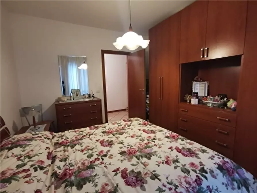 Immagine 18 di Appartamento in vendita  a Empoli