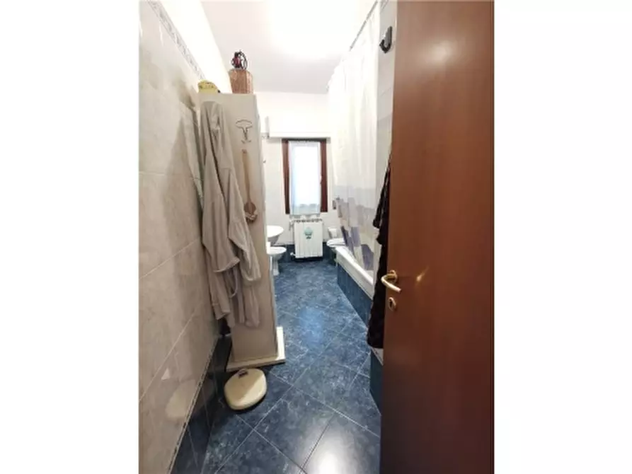 Immagine 25 di Appartamento in vendita  a Empoli