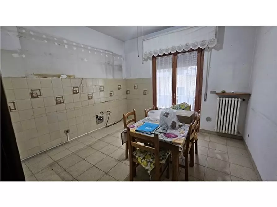 Immagine 3 di Appartamento in vendita  a Vinci