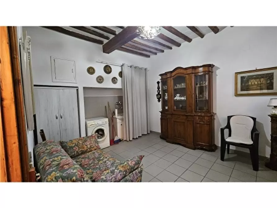 Immagine 1 di Appartamento in vendita  a Empoli