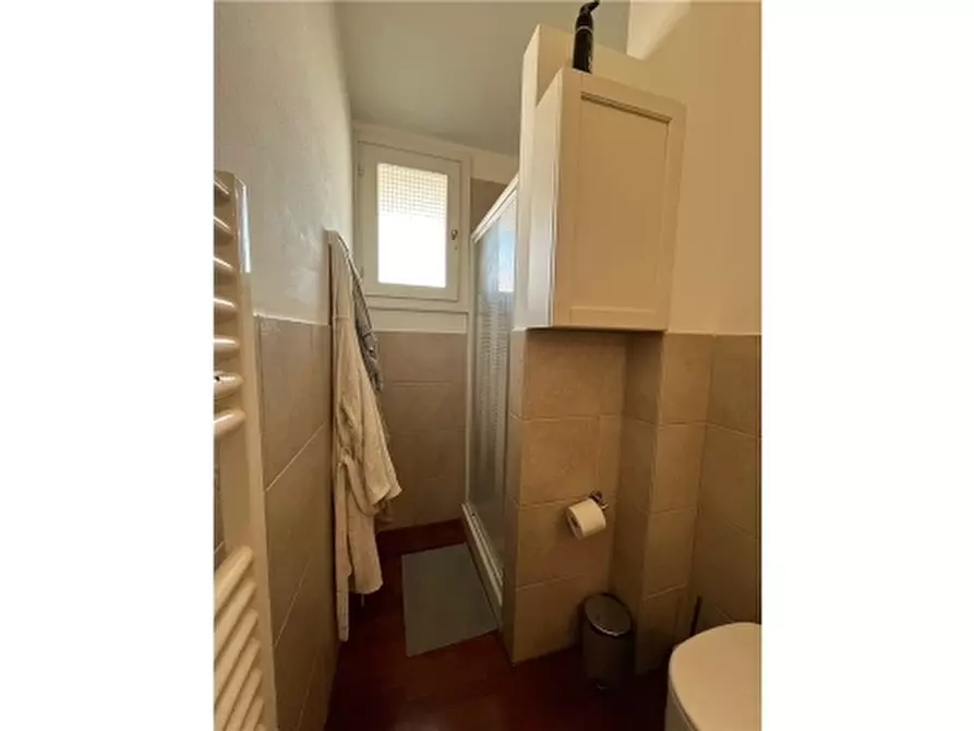 Immagine 11 di Appartamento in vendita  a Empoli