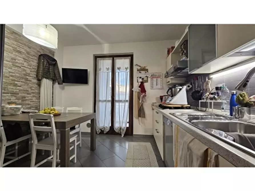 Immagine 9 di Appartamento in vendita  a Empoli