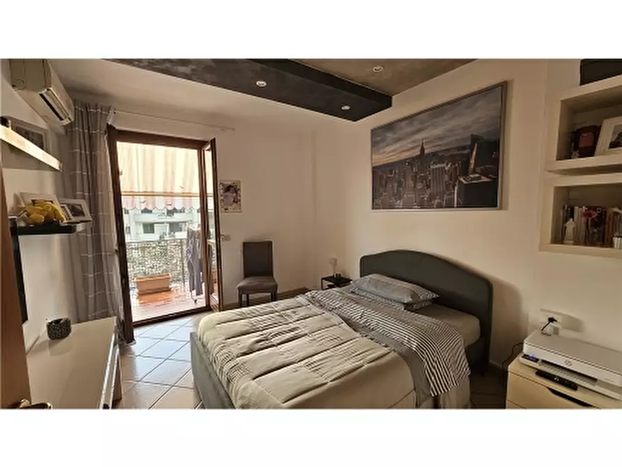 Immagine 18 di Appartamento in vendita  a Empoli