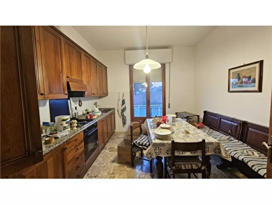 Immagine 5 di Appartamento in vendita  a Empoli