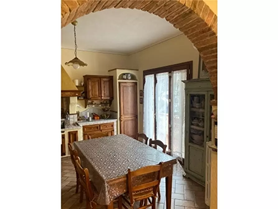 Immagine 3 di Appartamento in vendita  a Vinci