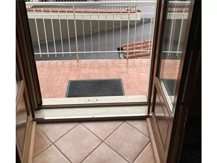 Immagine 5 di Appartamento in vendita  a Vinci