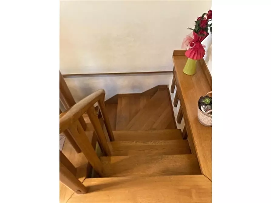 Immagine 9 di Appartamento in vendita  a Vinci