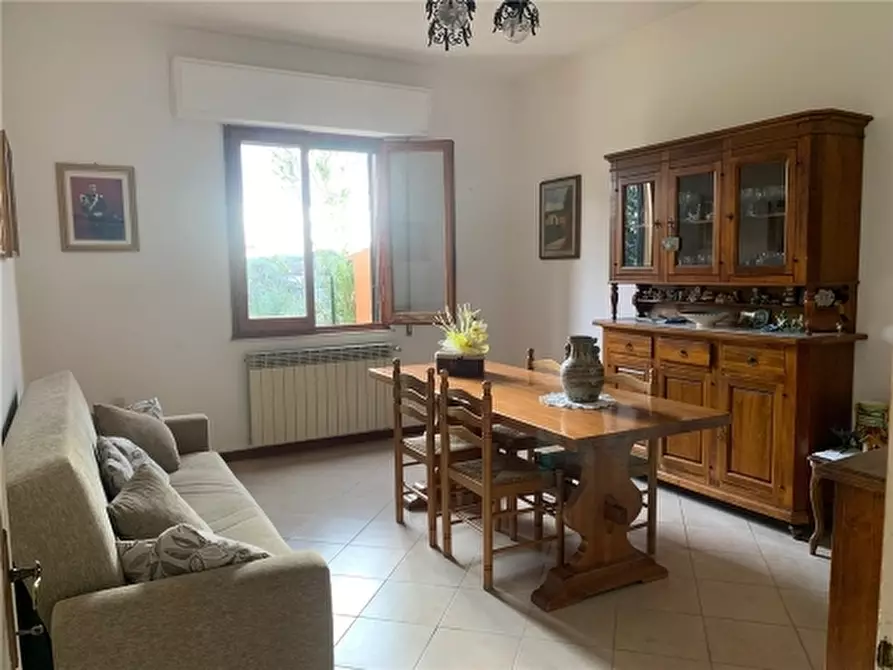 Immagine 1 di Appartamento in vendita  a Vinci