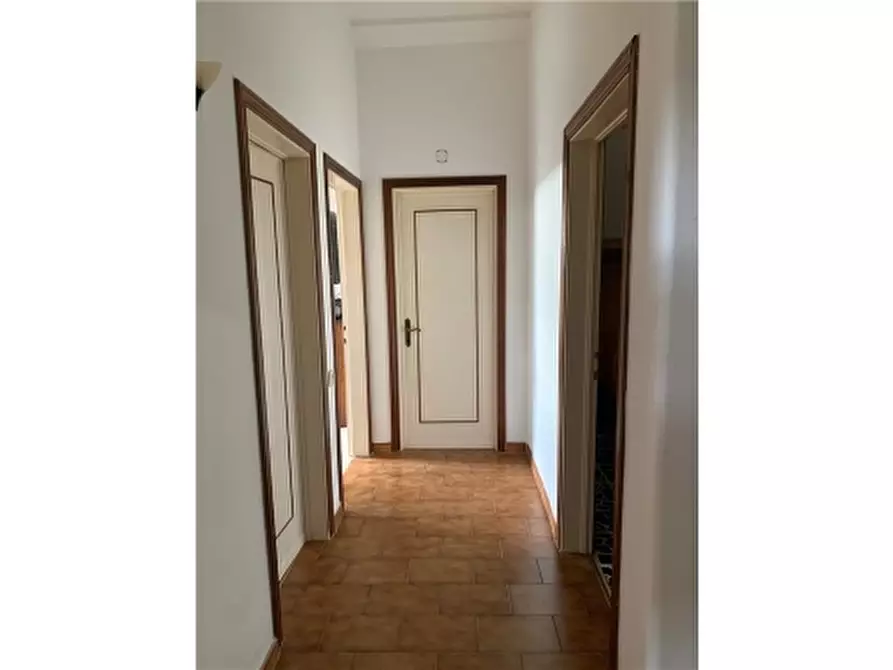 Immagine 9 di Appartamento in vendita  a Vinci