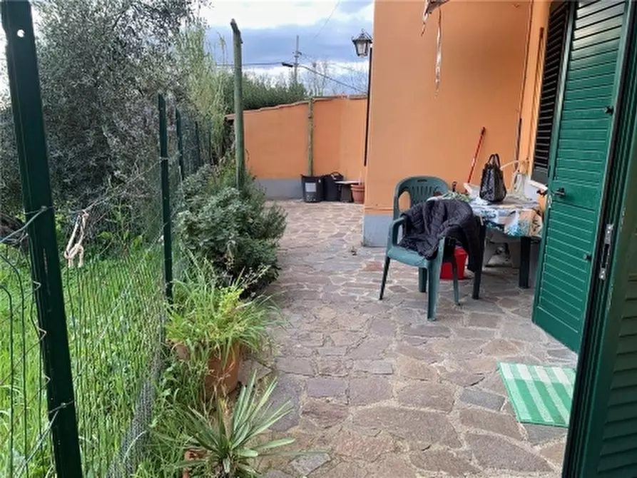 Immagine 16 di Appartamento in vendita  a Vinci