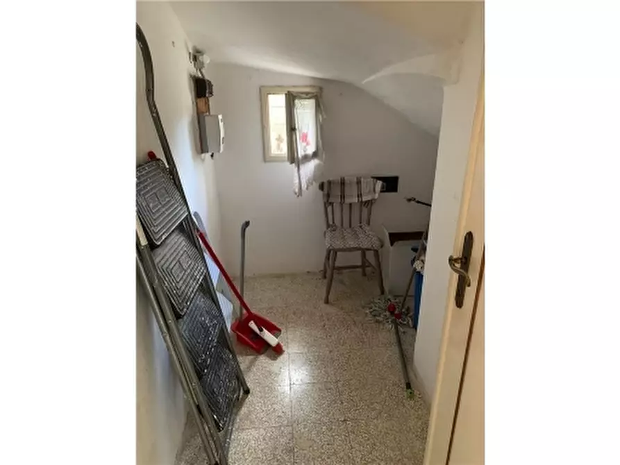 Immagine 18 di Appartamento in vendita  a Vinci