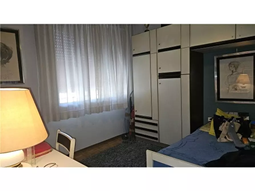 Immagine 10 di Appartamento in vendita  a Empoli