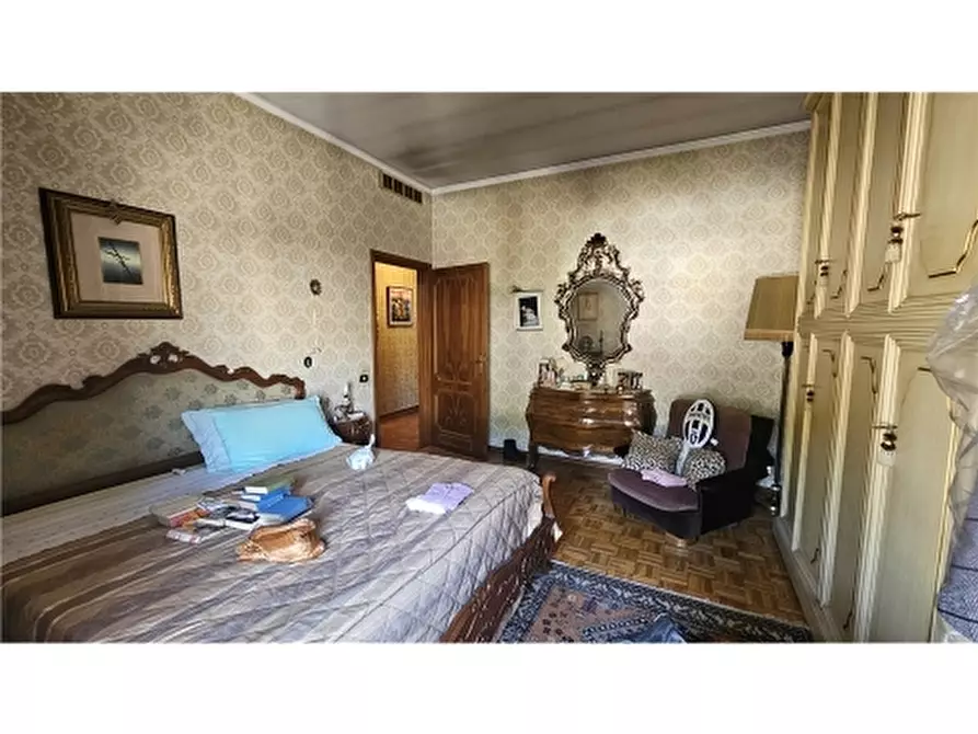 Immagine 12 di Appartamento in vendita  a Empoli