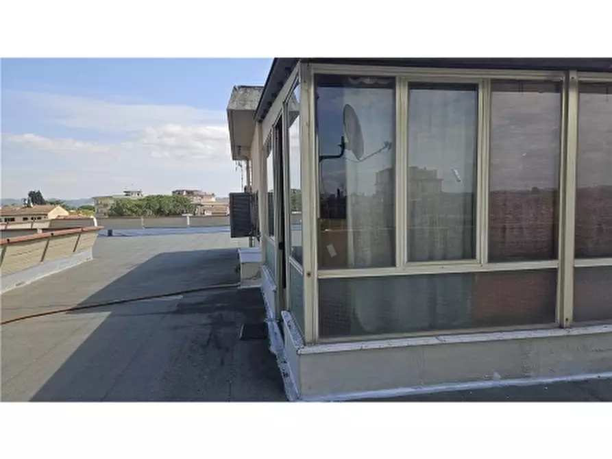 Immagine 19 di Appartamento in vendita  a Empoli