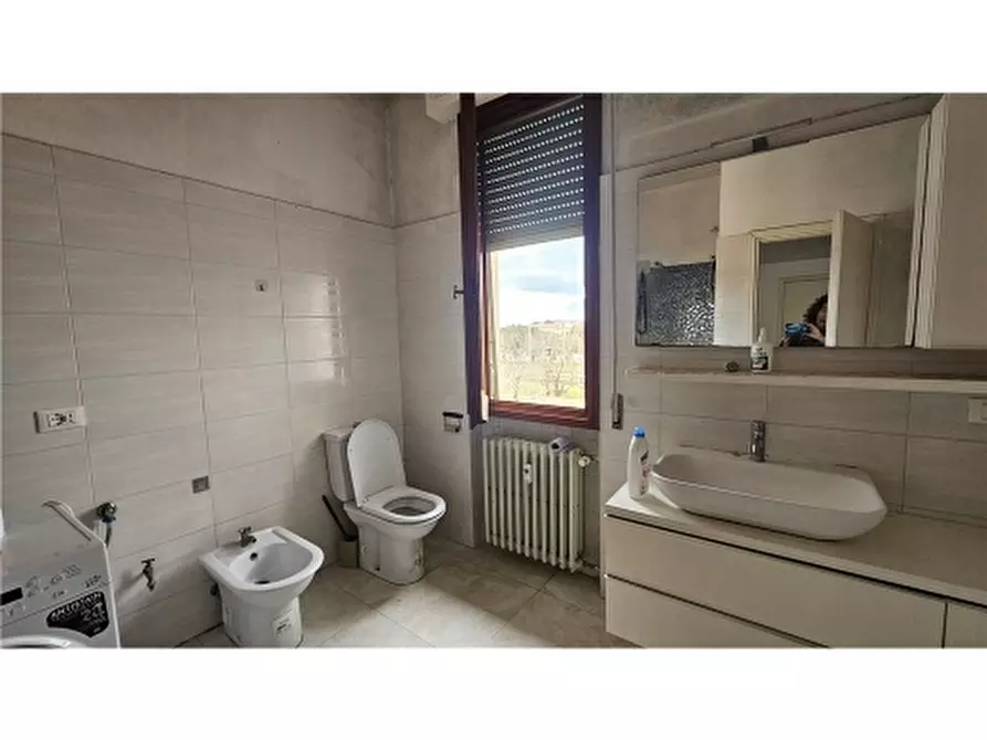 Immagine 9 di Appartamento in vendita  a Empoli