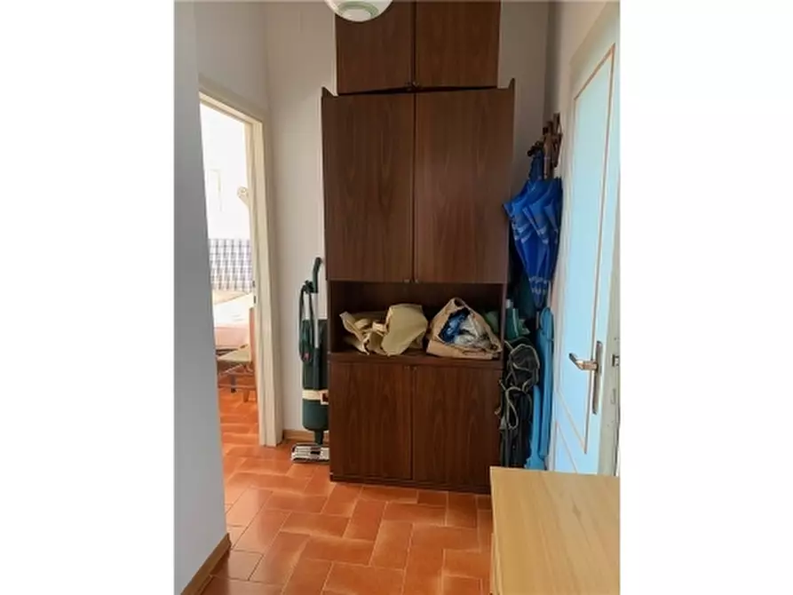 Immagine 12 di Appartamento in vendita  a Cecina