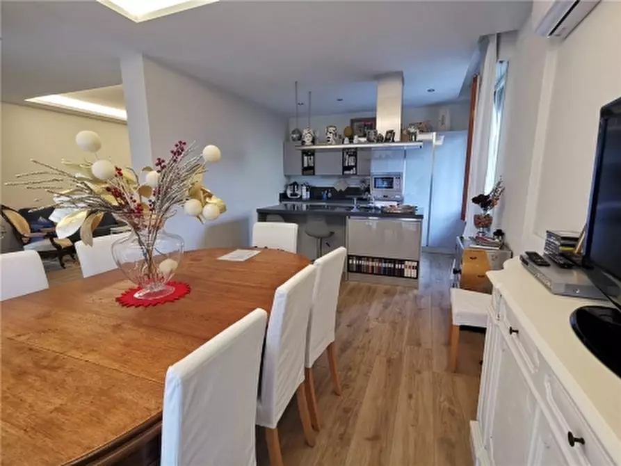 Immagine 3 di Appartamento in vendita  a Fucecchio