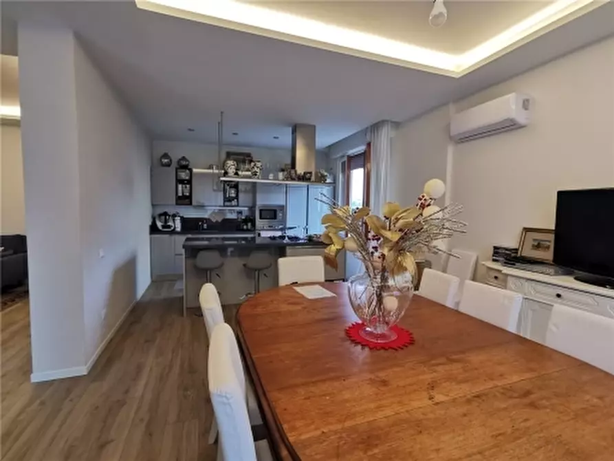 Immagine 4 di Appartamento in vendita  a Fucecchio