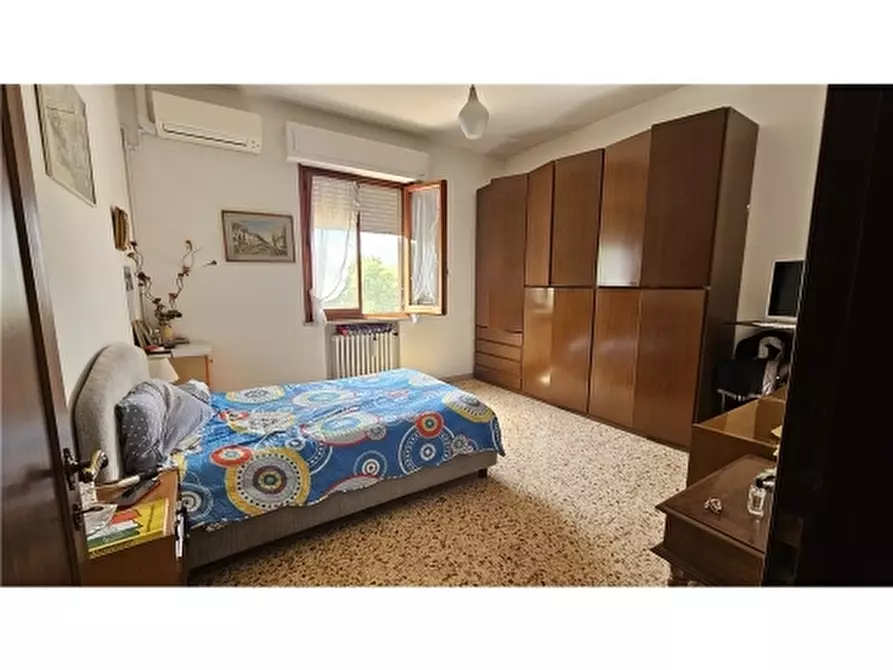 Immagine 9 di Appartamento in vendita  a Empoli