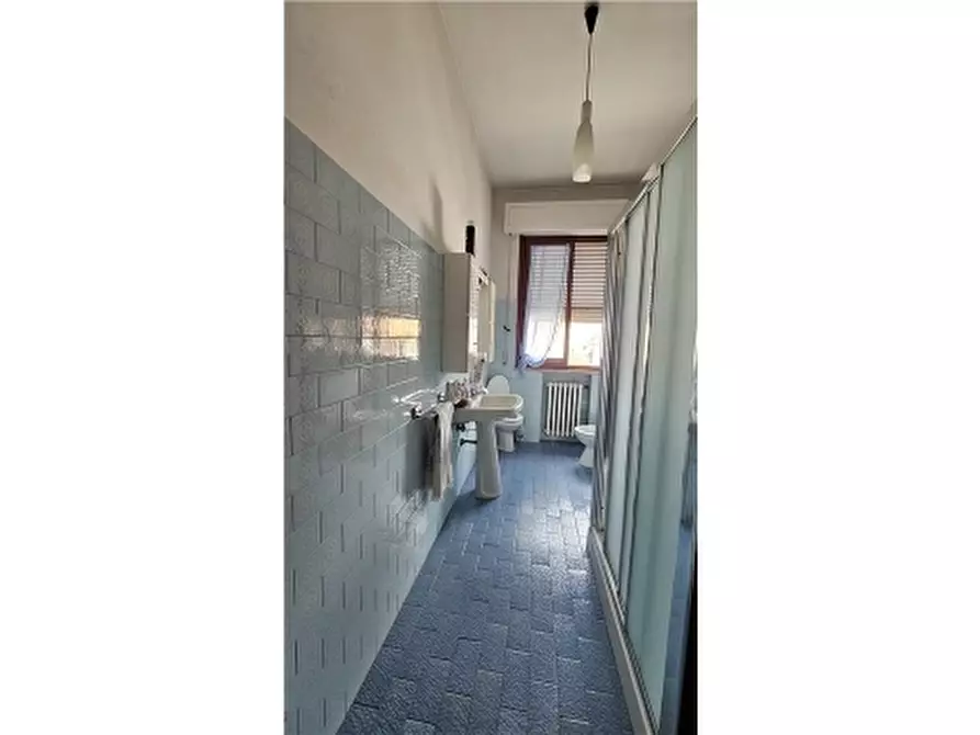 Immagine 12 di Appartamento in vendita  a Empoli