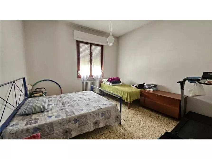 Immagine 13 di Appartamento in vendita  a Empoli