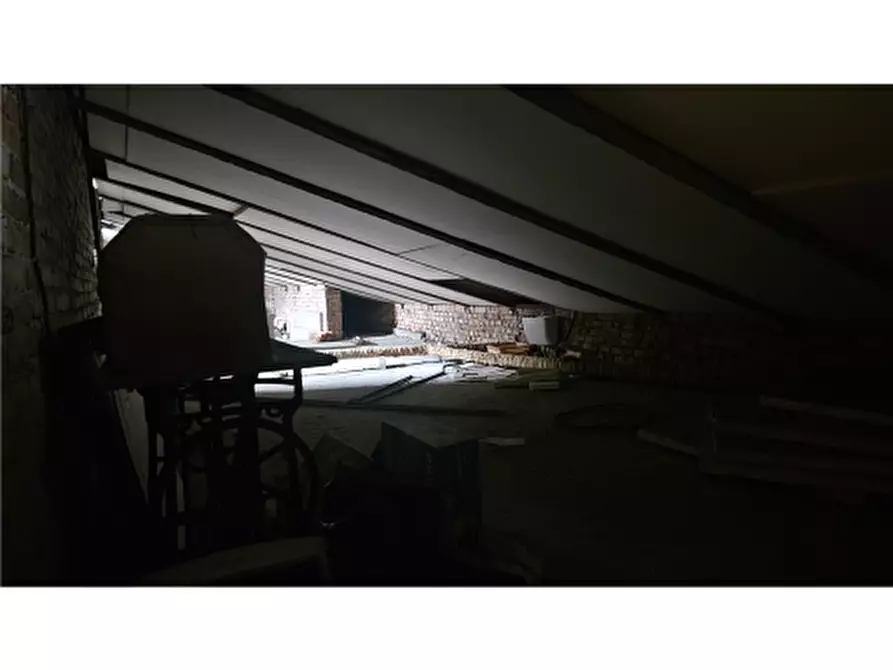 Immagine 19 di Appartamento in vendita  a Empoli