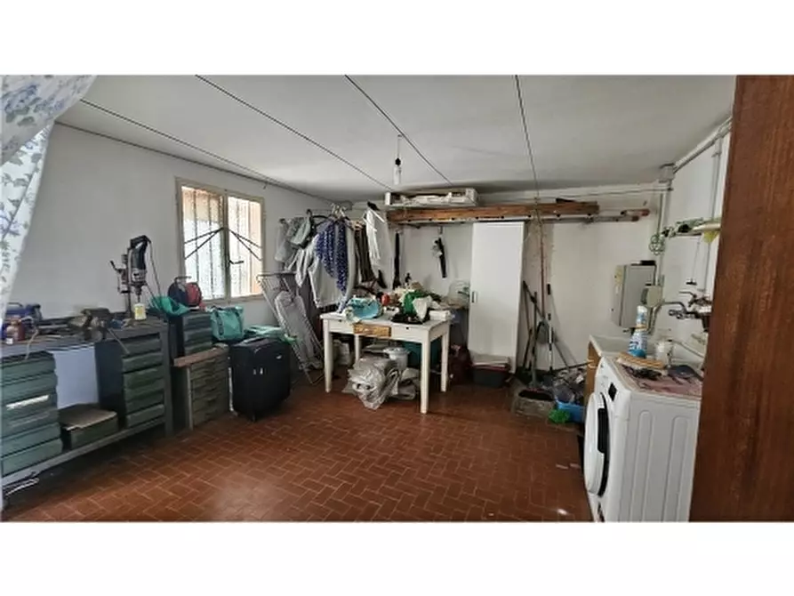 Immagine 26 di Appartamento in vendita  a Empoli