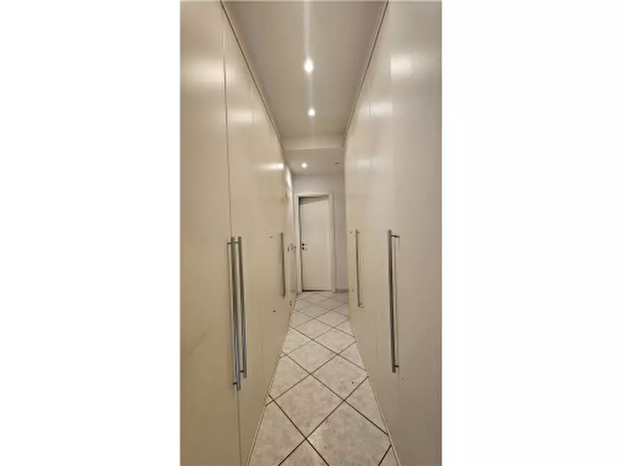 Immagine 5 di Appartamento in vendita  a Empoli