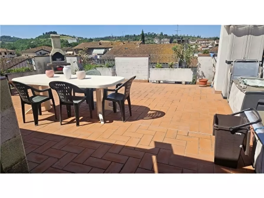 Immagine 1 di Appartamento in vendita  a Empoli