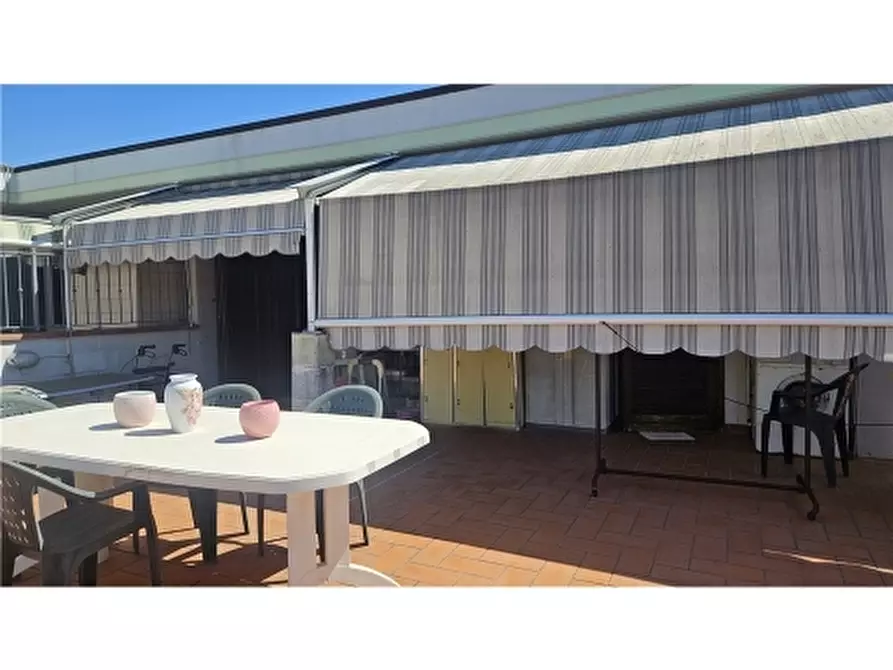 Immagine 5 di Appartamento in vendita  a Empoli