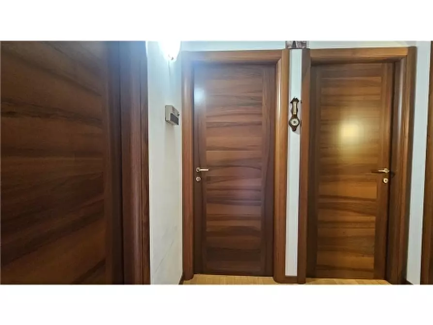 Immagine 32 di Appartamento in vendita  a Empoli