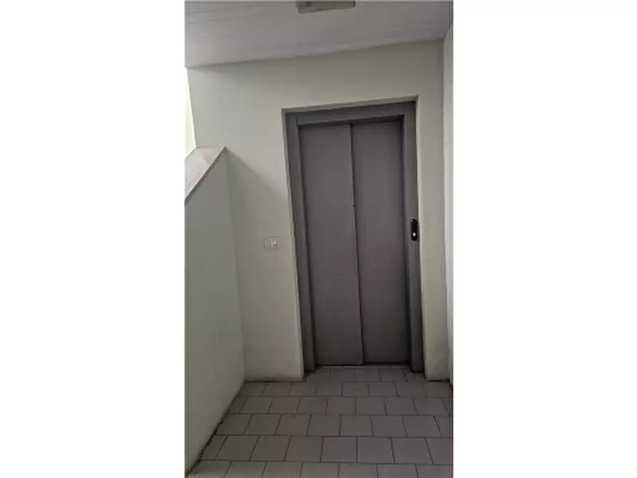 Immagine 36 di Appartamento in vendita  a Empoli