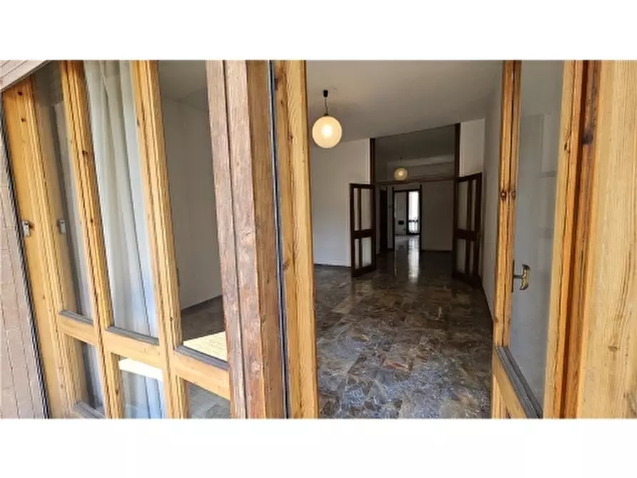 Immagine 3 di Appartamento in vendita  a Empoli