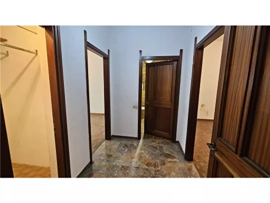 Immagine 5 di Appartamento in vendita  a Empoli