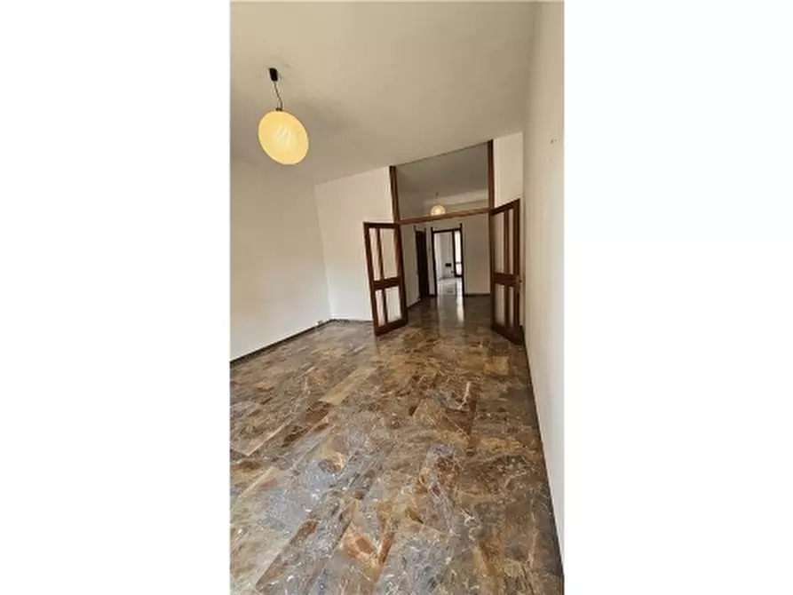 Immagine 9 di Appartamento in vendita  a Empoli