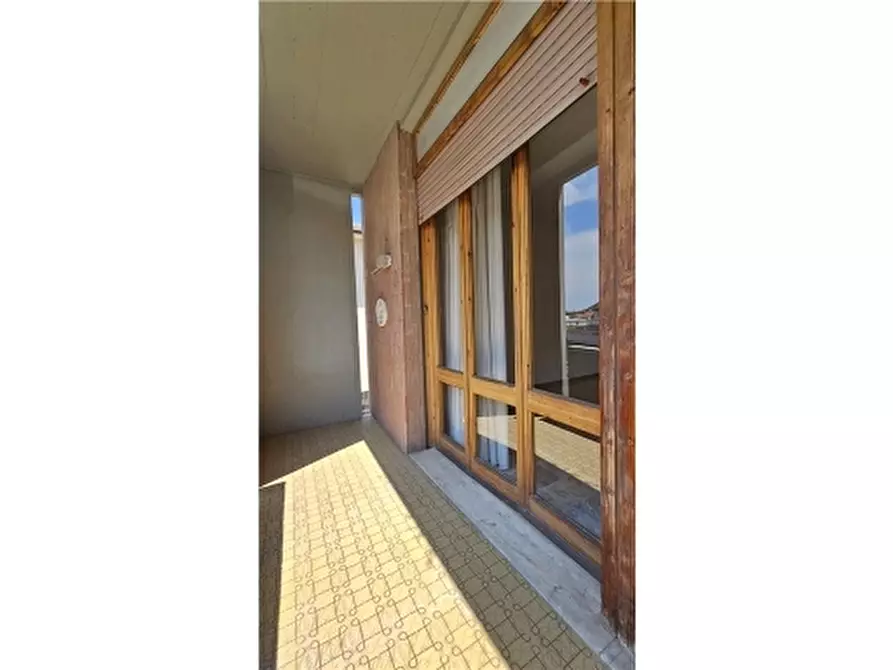 Immagine 10 di Appartamento in vendita  a Empoli