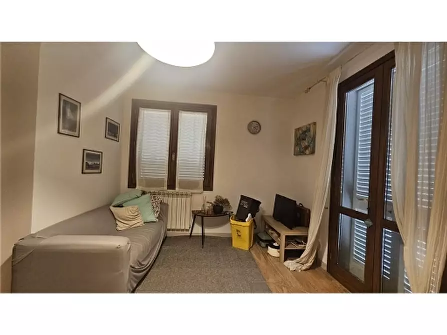 Immagine 3 di Appartamento in vendita  a Empoli