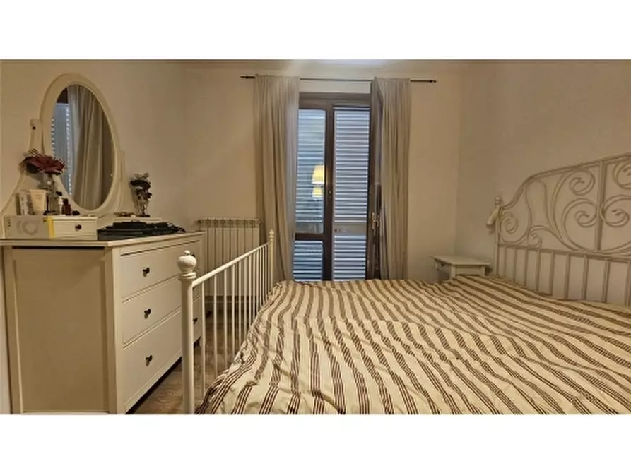 Immagine 14 di Appartamento in vendita  a Empoli