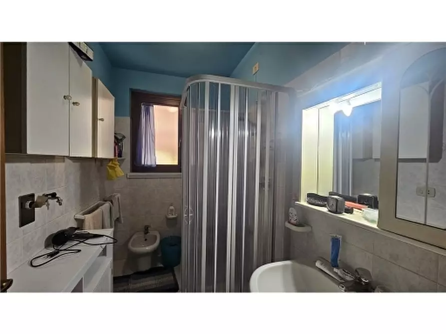 Immagine 9 di Appartamento in vendita  a Empoli